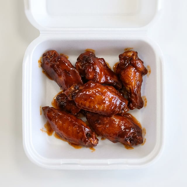5 pcs. Smoked Buffalo Wings Combo Special.